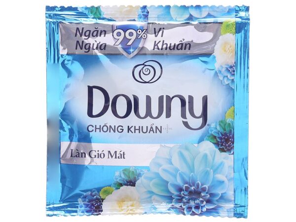 Nước xả vải Downy làn gió mát gói 20ml