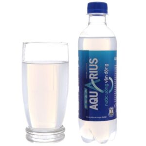 Nước uống vận động Aquarius chai 390ml