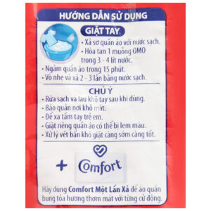 Bột giặt OMO Comfort tinh dầu thơm nồng nàn túi 700g