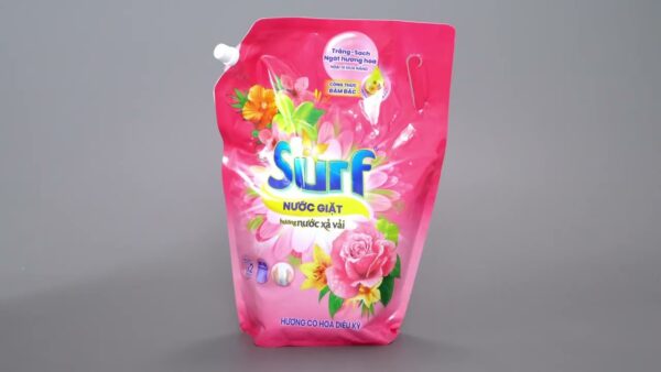 Nước Giặt SuRF Hương Hoa Cỏ Diệu Kỳ Túi 3.3kg