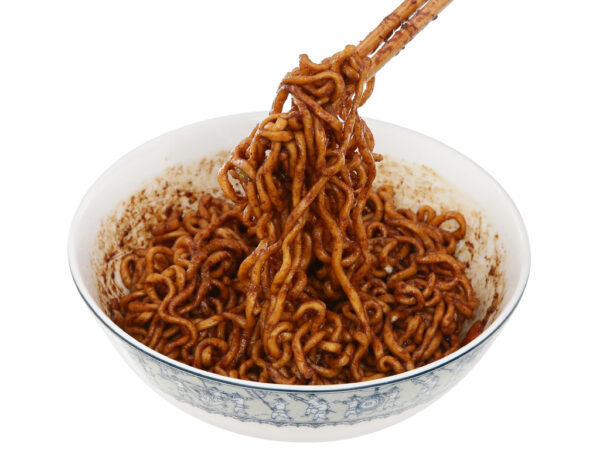 Mì trộn tương đen Nongshim Chapagetti gói 140g