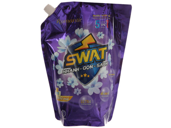 Nước giặt xả Swat Romantic hương hoa thiên nhiên túi 2.2kg