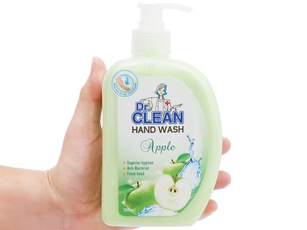 Nước rửa tay sạch khuẩn Dr. Clean hương táo chai 500ml