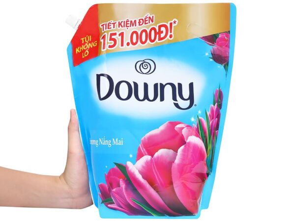 Nước xả vải Downy hương nắng mai túi 3 lít