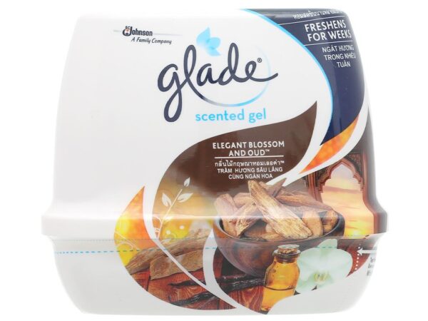 Sáp Thơm Glade Trầm Hương 180g