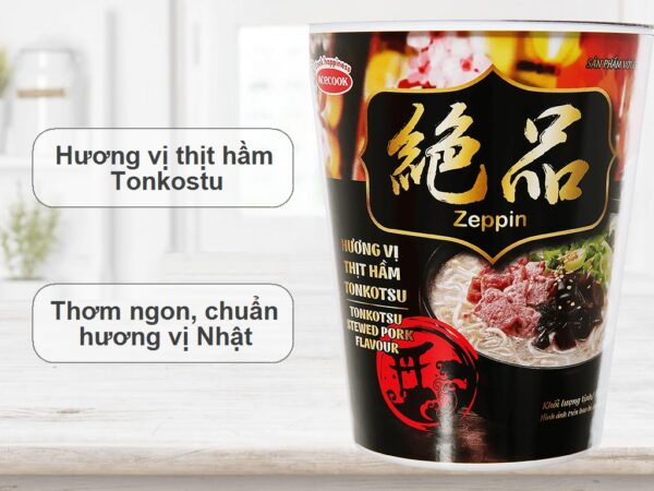 Mì Zeppin thịt hầm Tonkostu ly 75g