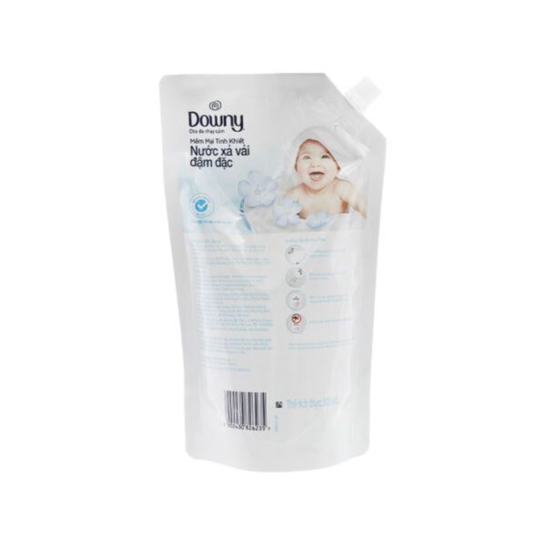 Nước Xả Vải Downy Kháng Khuẩn Nhẹ Dịu 2.35L